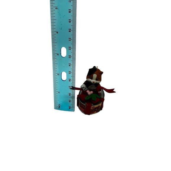 Vintage 1992 Lustre Fame Kitty Cat On Salmon Tin Can 2.25” Ornament - Picture 8 of 8